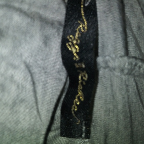 Rags to Riches crop top baseball type tee size M - Picture 5 of 6